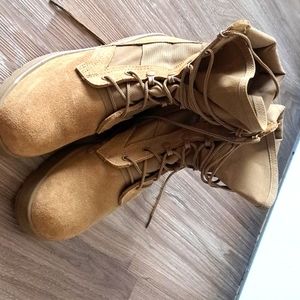 Tactical boots size 7